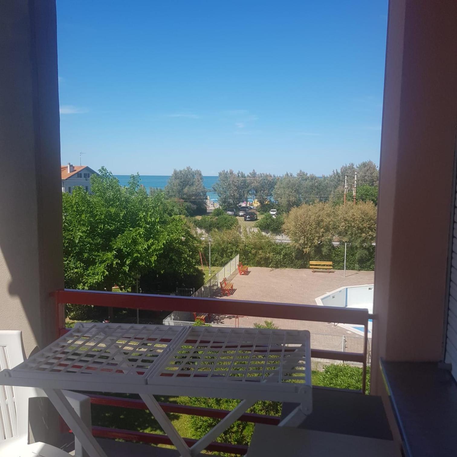 Condominio Cesano Mare Marotta Zewnętrze zdjęcie